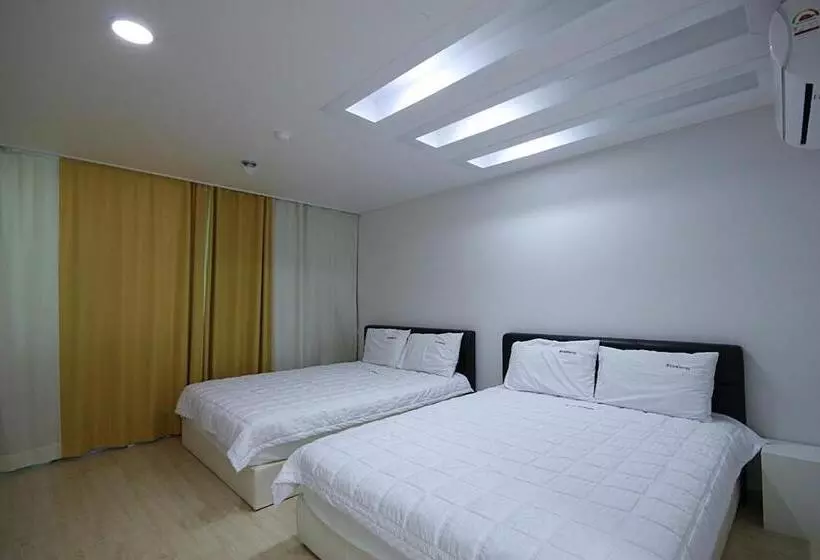 مُتل View Hotel Geoje