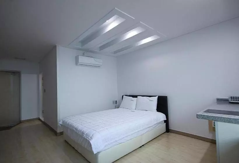 مُتل View Hotel Geoje