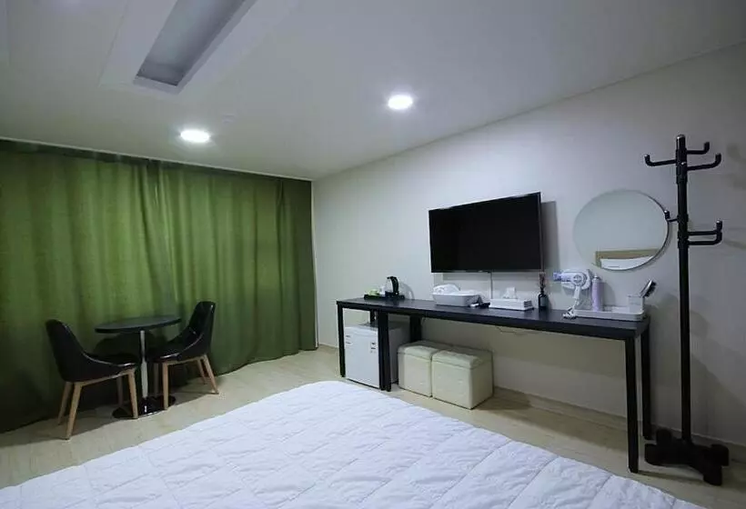 مُتل View Hotel Geoje