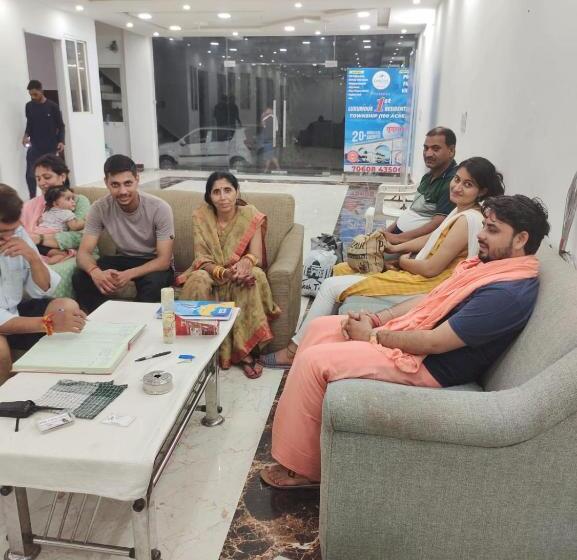 بنسيون Saritashray Seva Dham