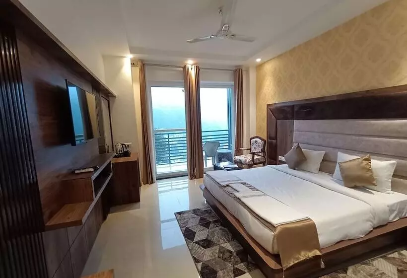 Rr Hotel & Resort