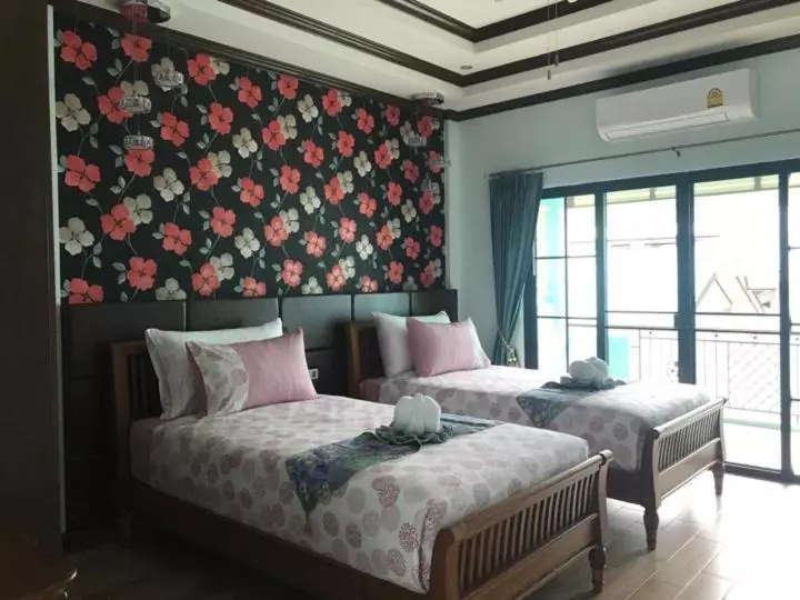 Tc Villa On Beach