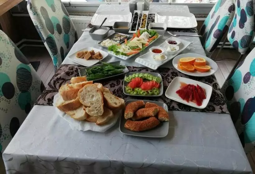 Yağiz Otel