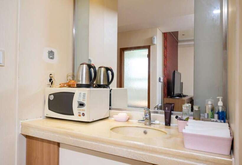 Yangju Palace Self Check In Motel