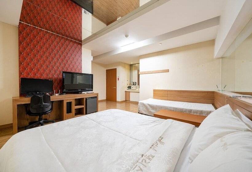 Yangju Palace Self Check In Motel