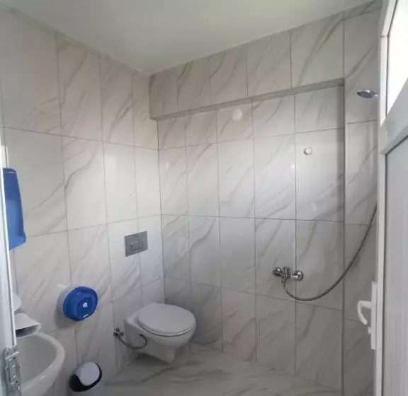 Yeşi̇lalan Otel