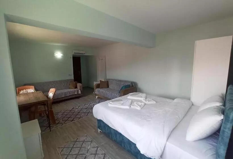 Yeşi̇lalan Otel
