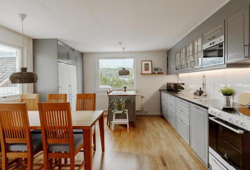 הוסטל Comfortable Guest Rooms With Fully Equipped Kitchen And Cosy Living Room