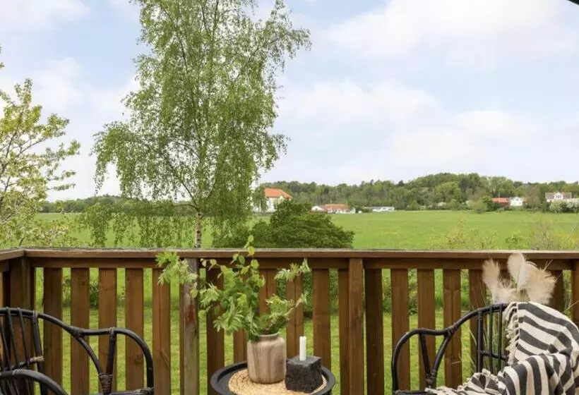 Retkeilymaja Comfortable Guest Rooms With Fully Equipped Kitchen And Cosy Living Room