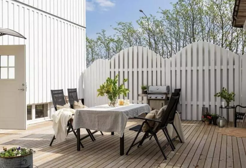 Retkeilymaja Comfortable Guest Rooms With Fully Equipped Kitchen And Cosy Living Room