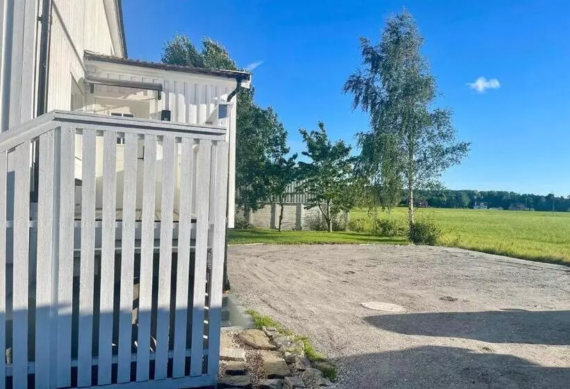 Retkeilymaja Comfortable Guest Rooms With Fully Equipped Kitchen And Cosy Living Room