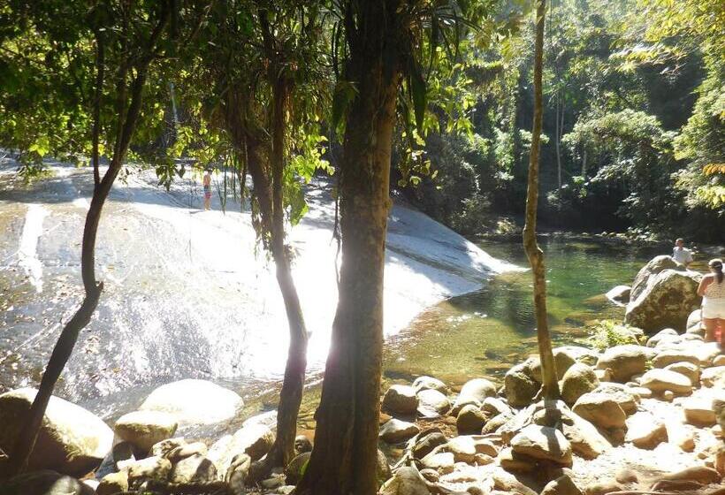 ユースホステル Pousada Canto Verde