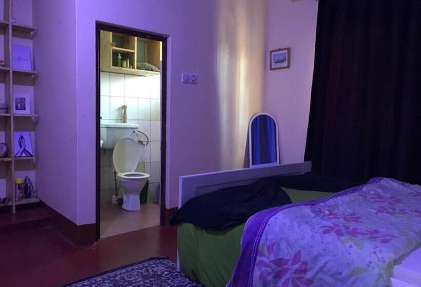 Bed and Breakfast Mkally Homes