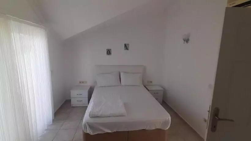 Aamiaismajoitus (B&B) Sea Villa Apart
