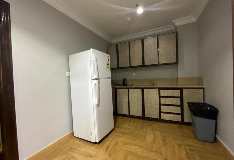 Otel أجنحه البيداء للشقق المخدومه البخاري