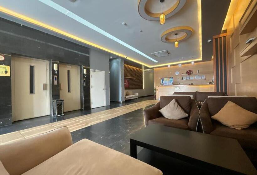 Otel أجنحه البيداء للشقق المخدومه البخاري