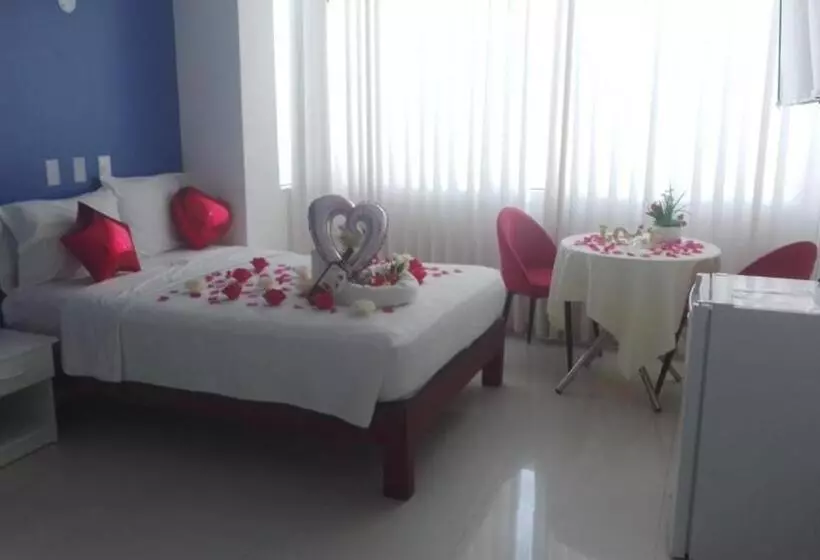 Hotel D  Poly