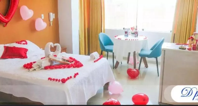 Hotel D  Poly