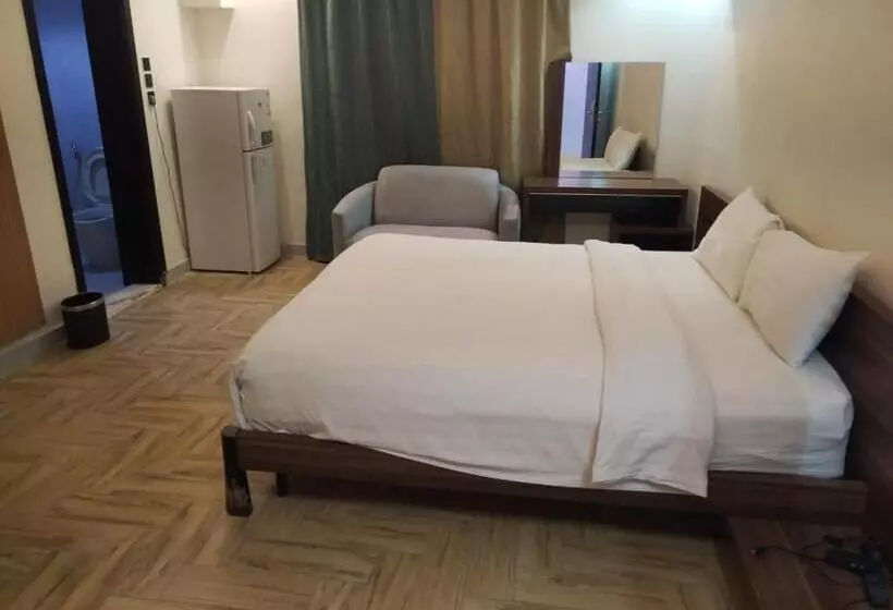 ホテル Jeddah Grand Beach
