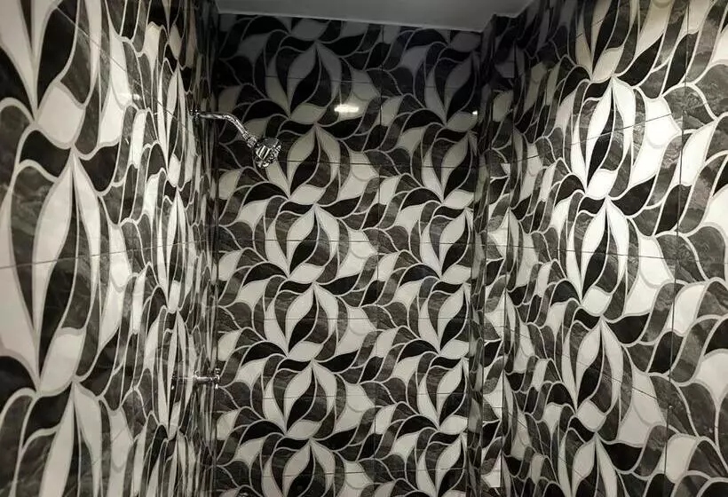 ホテル Limewood Residences  Bago City Near Bacolod