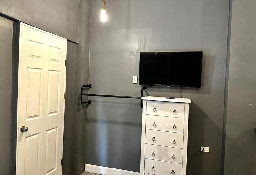 فندق Limewood Residences Bago City Near Bacolod