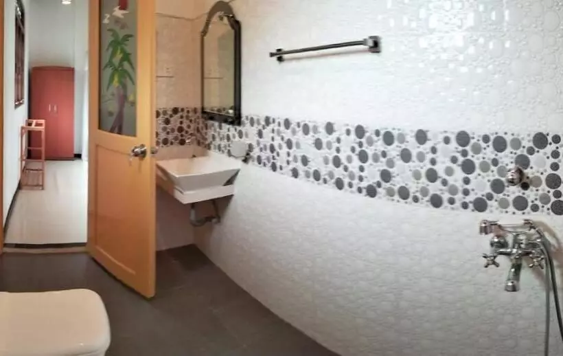 هتل Winsi Villa