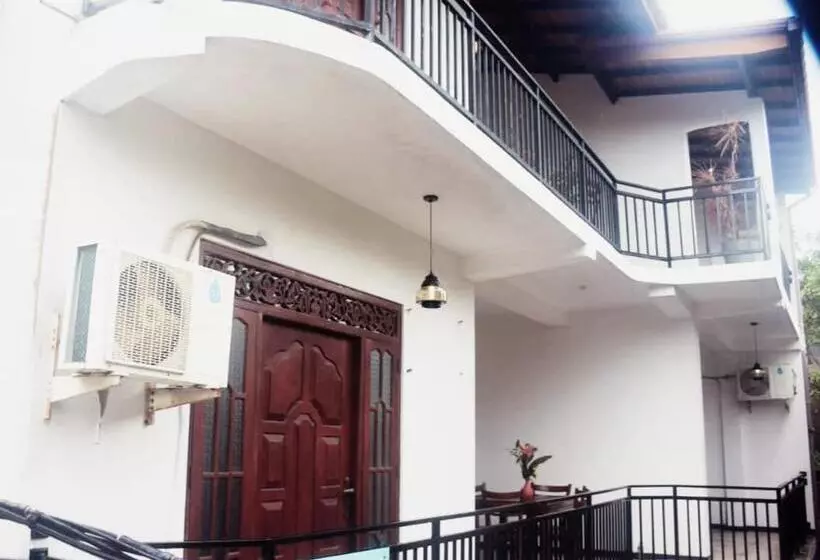 هتل Winsi Villa