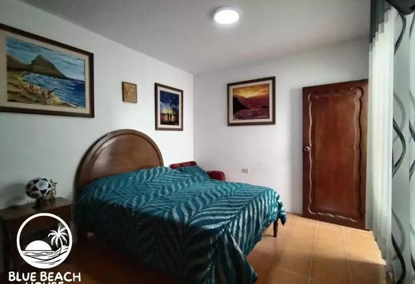 پانسیون Blue Beach House