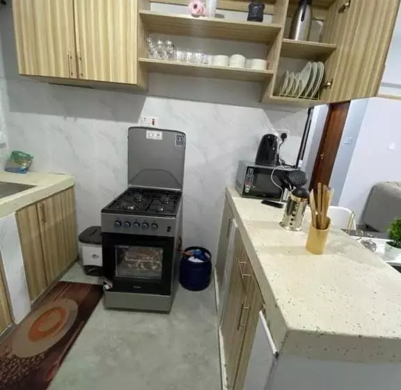 پانسیون Golden Palm 3