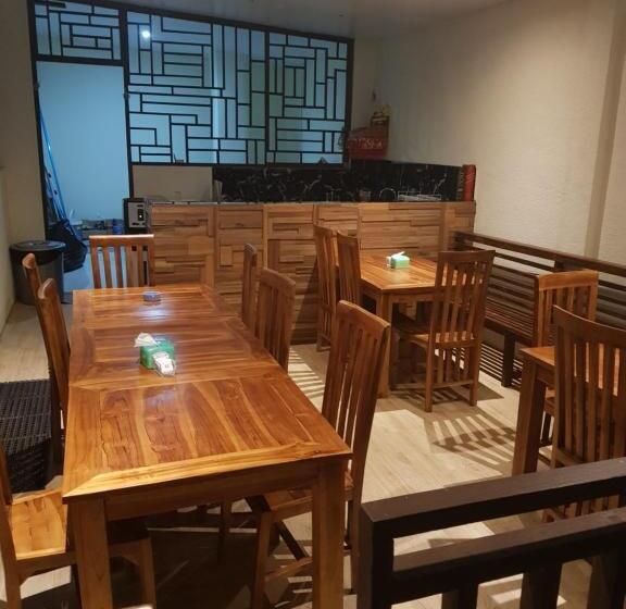 פנסיון Praba Guest House