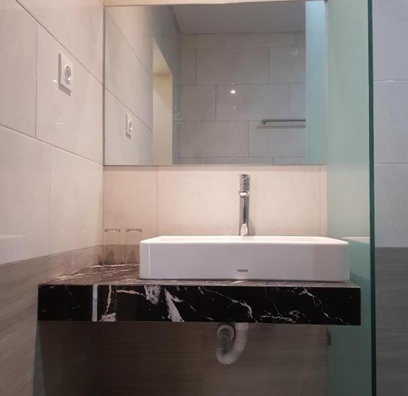 פנסיון Praba Guest House