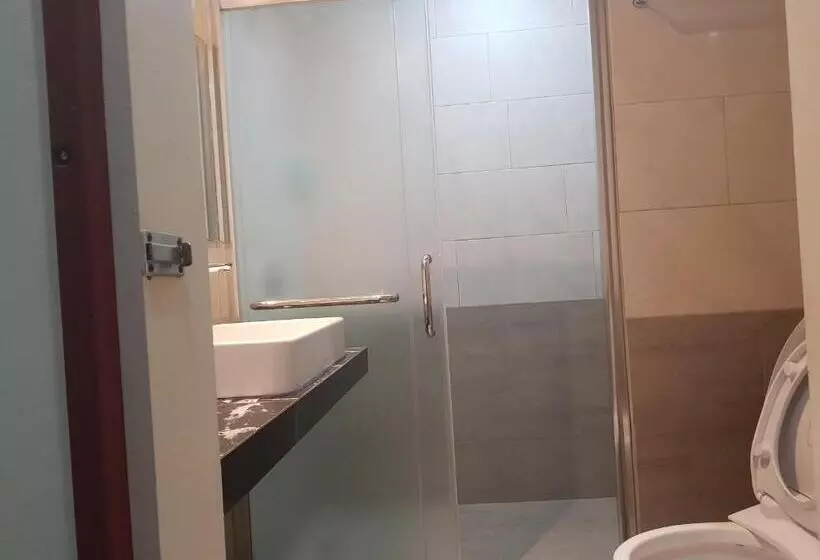 Majatalo Praba Guest House