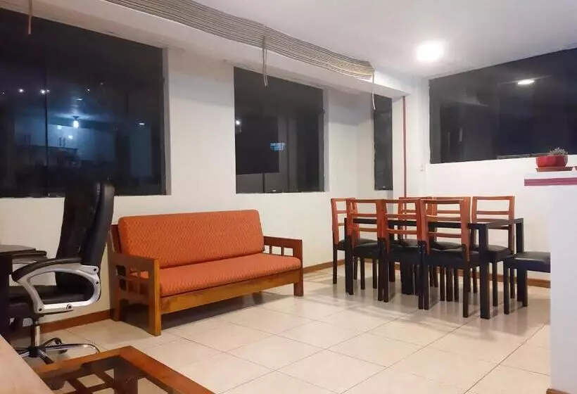 پانسیون Urpi Wasi Backpackers