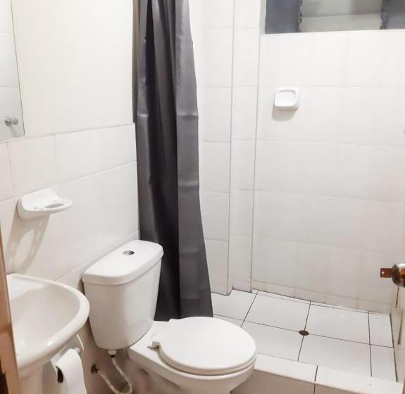 ペンション Urpi Wasi Backpackers