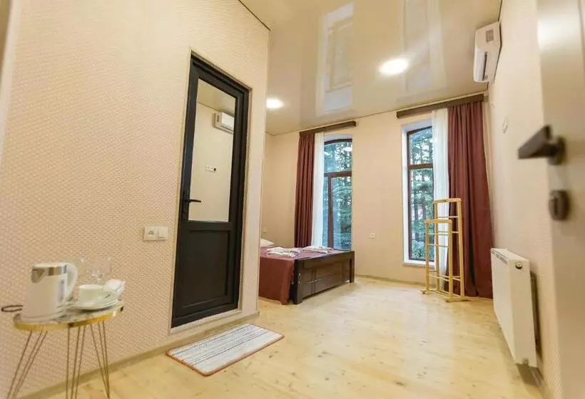 هاستل Moedani Very Center Apartments In Kutaisi