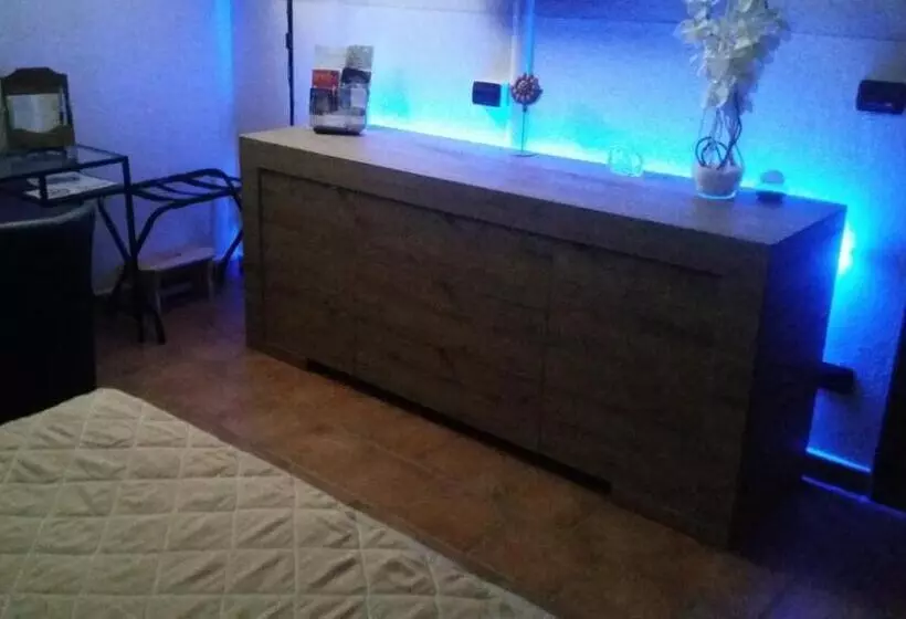 تختخواب و صبحانه Girasole Wellness E Relax