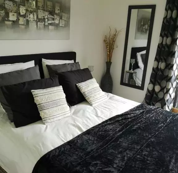 ベッドアンドブレックファースト La Pause