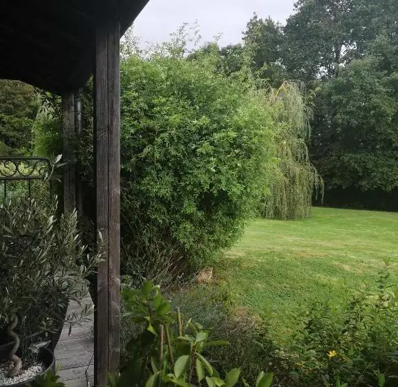 ベッドアンドブレックファースト La Pause