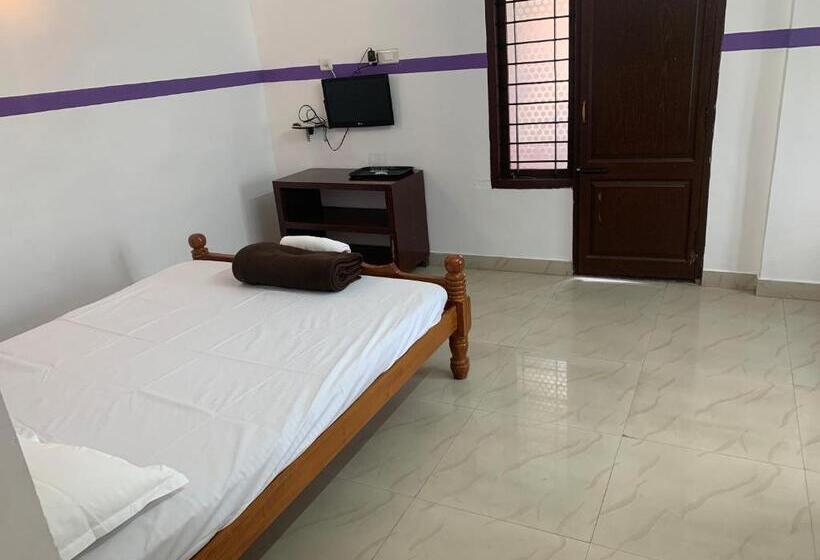 Hotel Amma Inn Highway