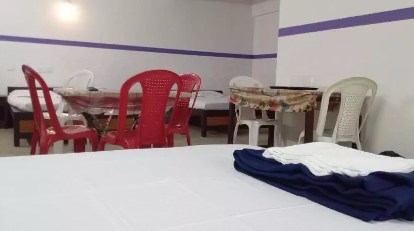 Hotelli Amma Inn Highway