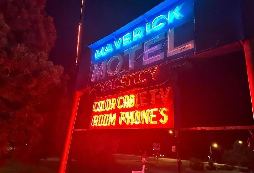 Kapselihotelli Maverick Motel