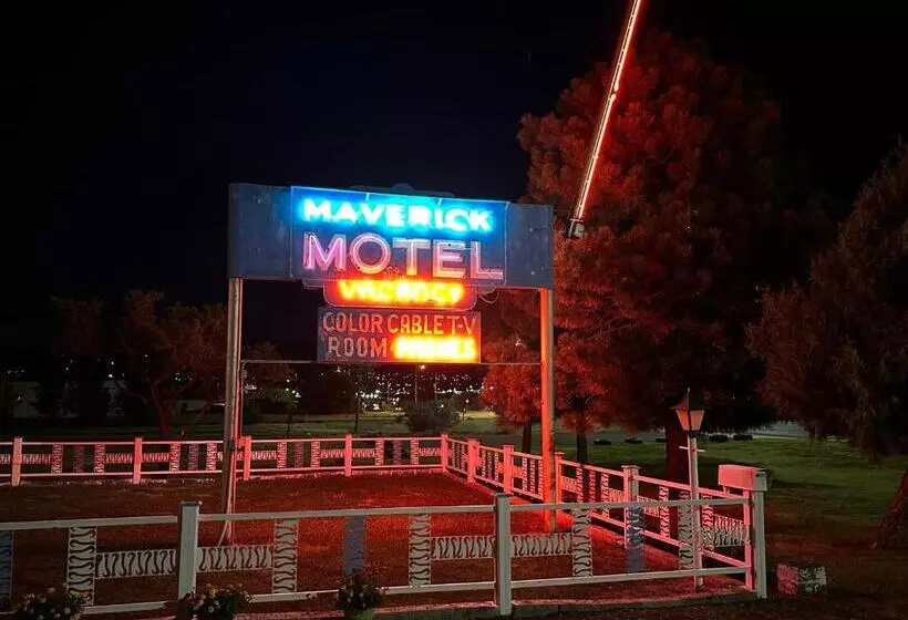 Kapselihotelli Maverick Motel
