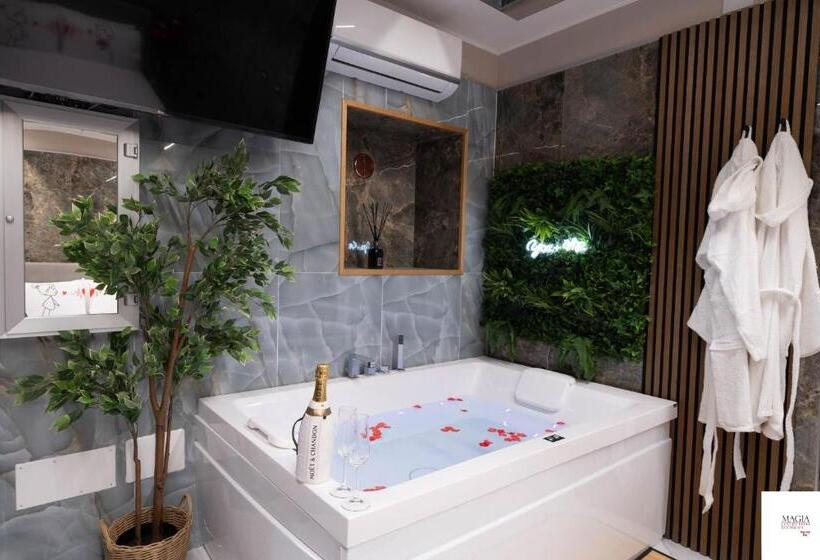 هتل Magia Luxury & Spa