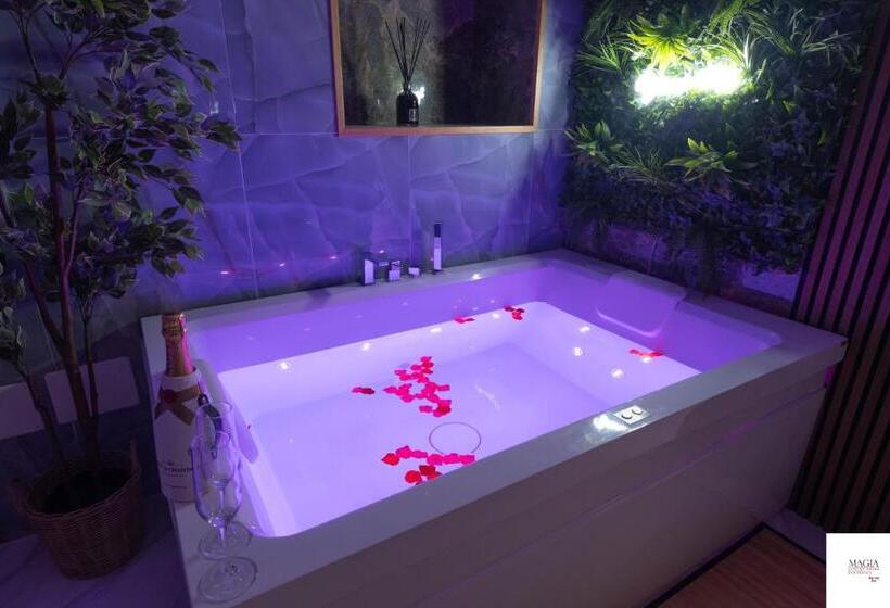 هتل Magia Luxury & Spa