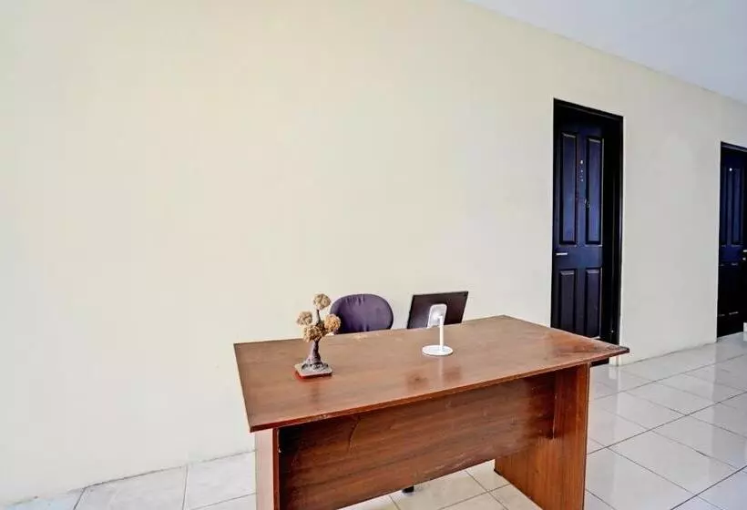 Hotelli Oyo 93111 Garden Homestay 2 Merlion