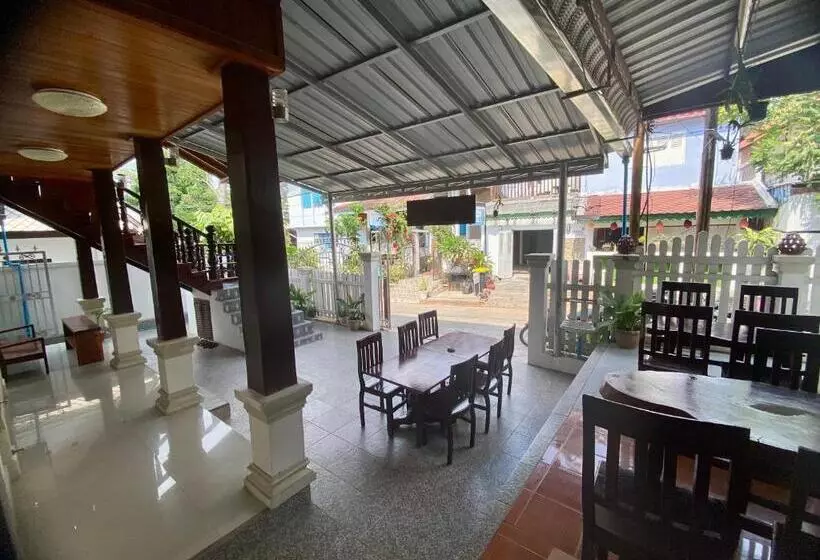 ホテル Xuan Keo Place House 2