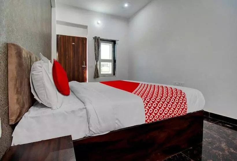 Oyo Flagship Hotel Rajshree