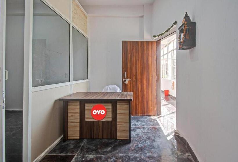 Oyo Flagship Hotel Rajshree