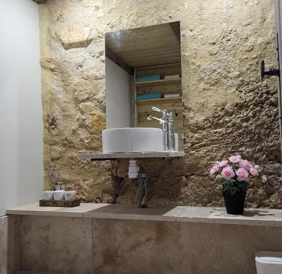 Pensiune Airbnb: Vieilles Pierres Et Rivière En Périgord