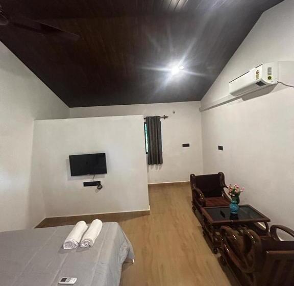 ペンション Comfy Cottages In Saligao